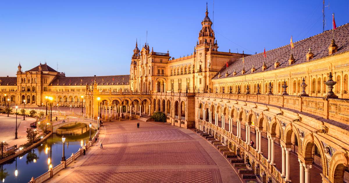 Spain Tourism Reaches 90M Visitors 2026?